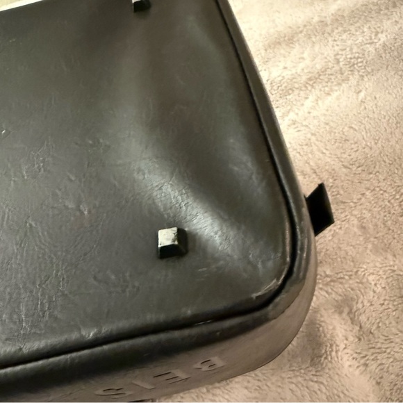 Beis Weekender Bag - Picture 8 of 8